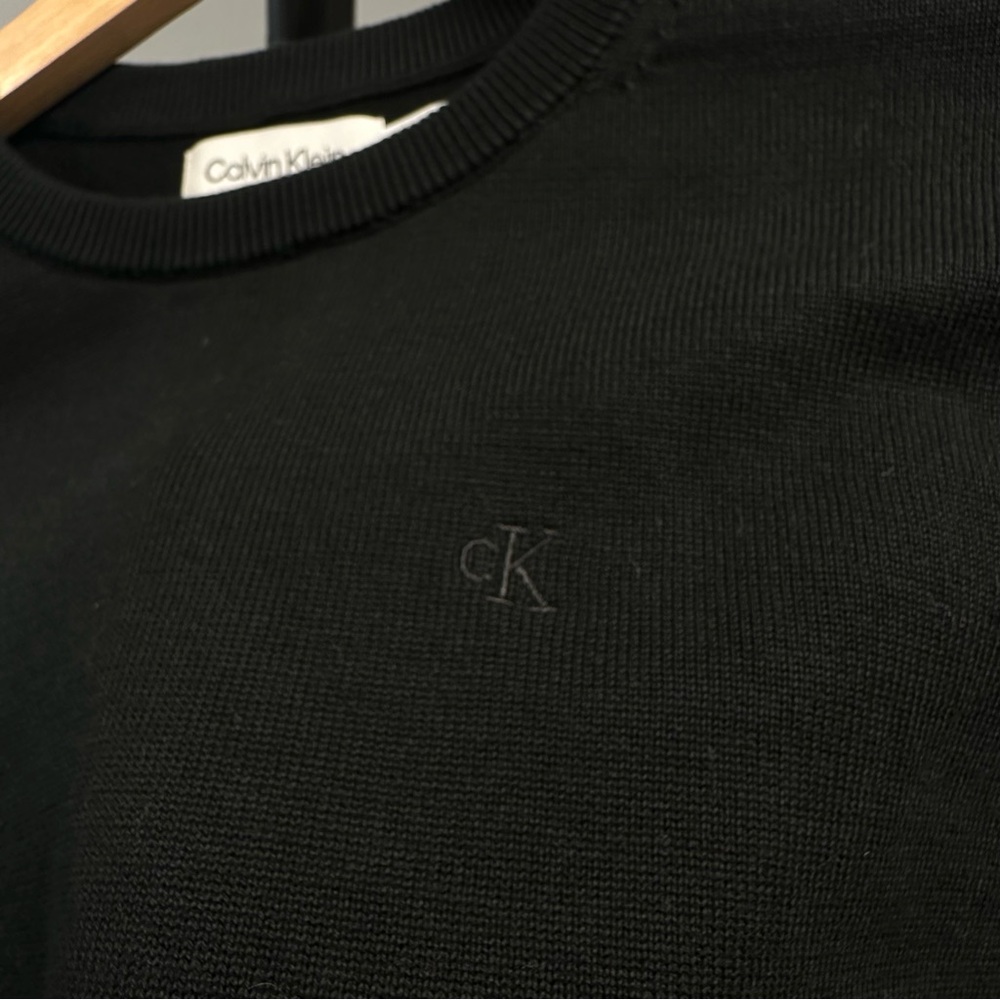 Calvin Klein 100% Cotton Sweater Black Crewneck Size XS Fine Knit